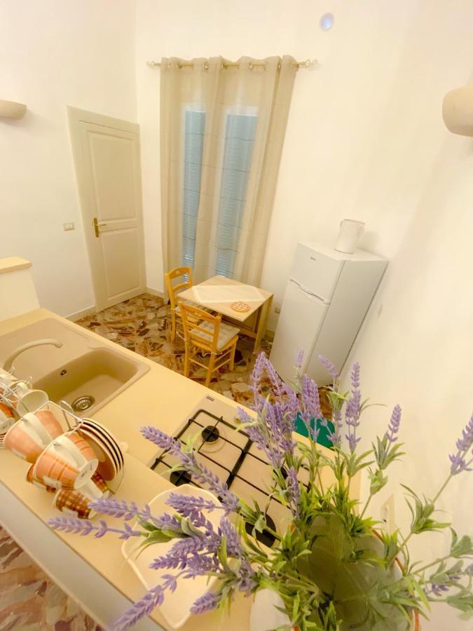 La Casa di Nonna Sisina Villa Mola di Bari Eksteriør billede